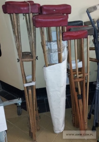 Sprzęt medyczny - pakiet zawierający 7 poz. asort. (wg oddzielnego wykazu), w tym m.in.: autoklawy, ultrasonograf, pompa infuzyjna, lasery terapeutyczne, szczudła itp.  